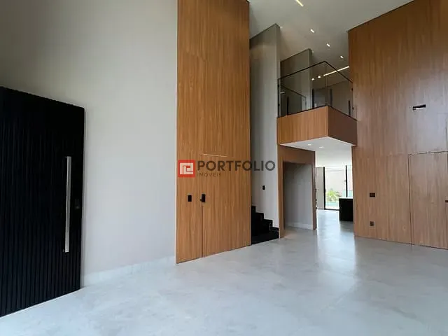 Sobrado com 405m² 4 quartos e 5 banheiros, à venda, no bairro Jardins França em Goiânia
