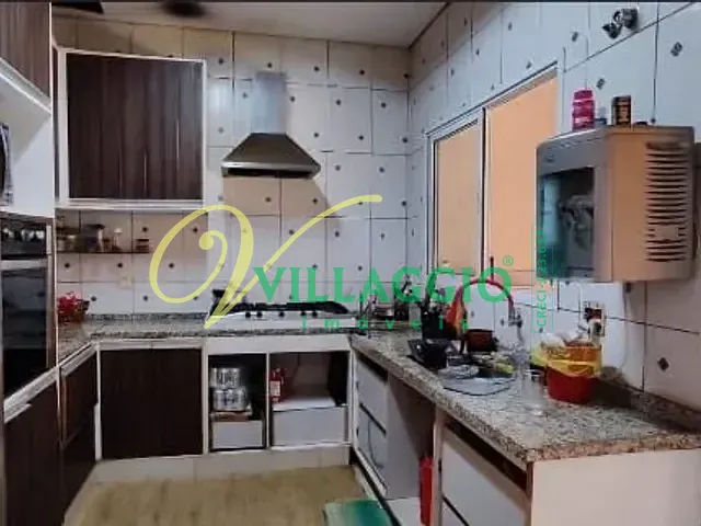 Sobrado com 310m² 4 quartos e 4 banheiros, à venda, no bairro Vila Angélica em São José do Rio Preto