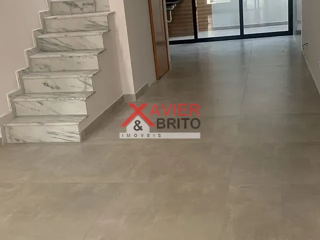 Sobrado com 9000m² 3 quartos e 4 banheiros, à venda, no bairro Vila Ré em São Paulo