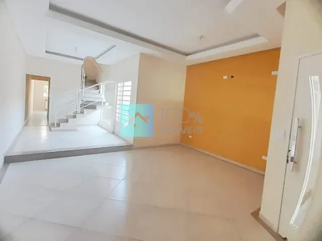 Sobrado com 250m² 4 quartos e 4 banheiros, à venda, no bairro Parque Industrial em São José dos Campos