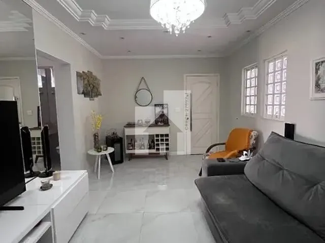 Sobrado com 160m² 3 quartos e 2 banheiros, à venda, no bairro Jardim Sarapiranga em Jundiaí