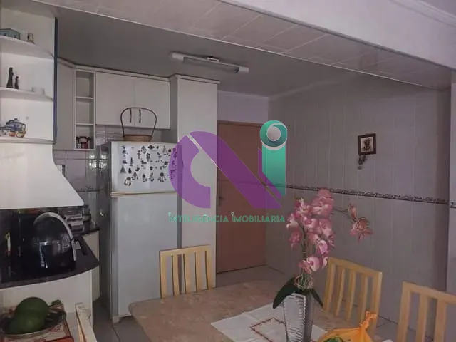 Sobrado com 125m² 2 quartos e 2 banheiros, à venda, no bairro Cidade das Flores em Osasco