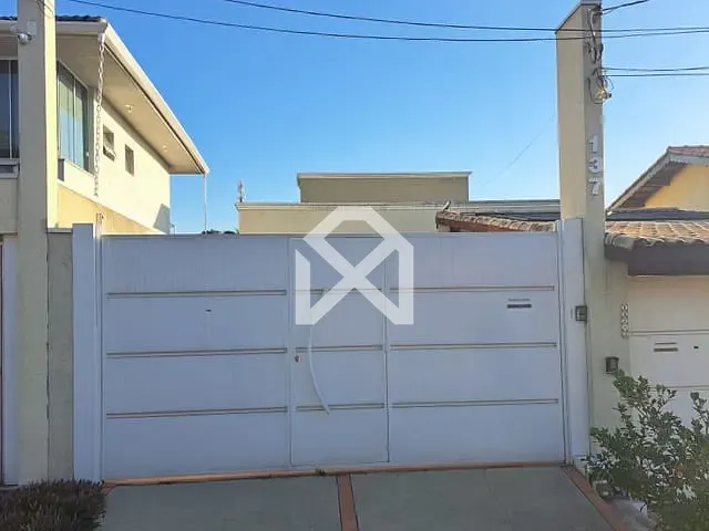 Sobrado com 149m² 3 quartos e 4 banheiros, à venda, no bairro Cidade Satélite em Atibaia