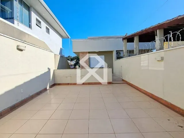 Sobrado com 149m² 3 quartos e 4 banheiros, à venda, no bairro Cidade Satélite em Atibaia