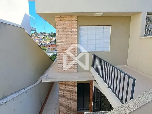 Sobrado com 149m² 3 quartos e 4 banheiros, à venda, no bairro Cidade Satélite em Atibaia