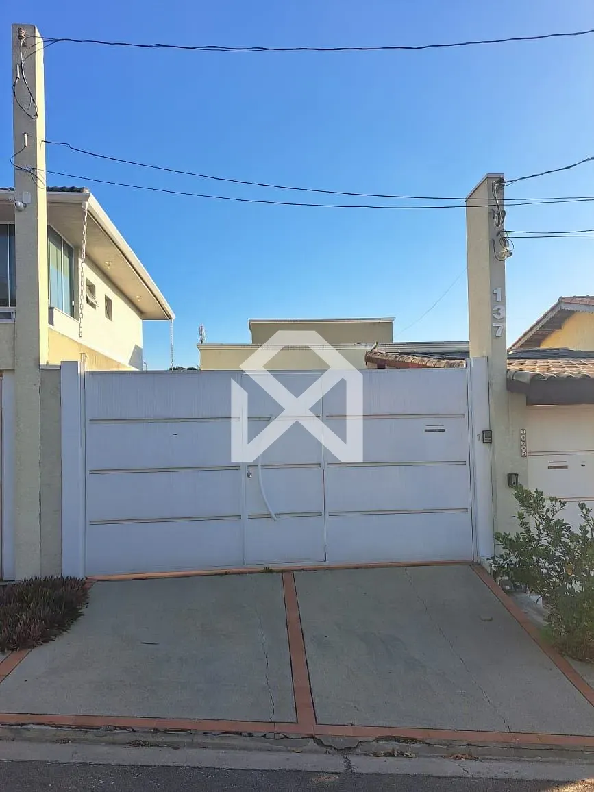 Sobrado, 3 quartos, 107 m² - Foto 1