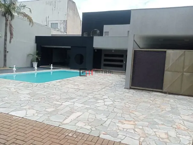 Sobrado com 1333m², à venda, no bairro Waldemar Hauer em Londrina