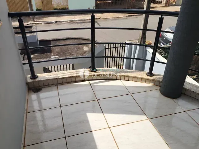 Sobrado com 315m² 3 quartos e 4 banheiros, à venda, no bairro Jardim José Alves Carneiro em Artur Nogueira