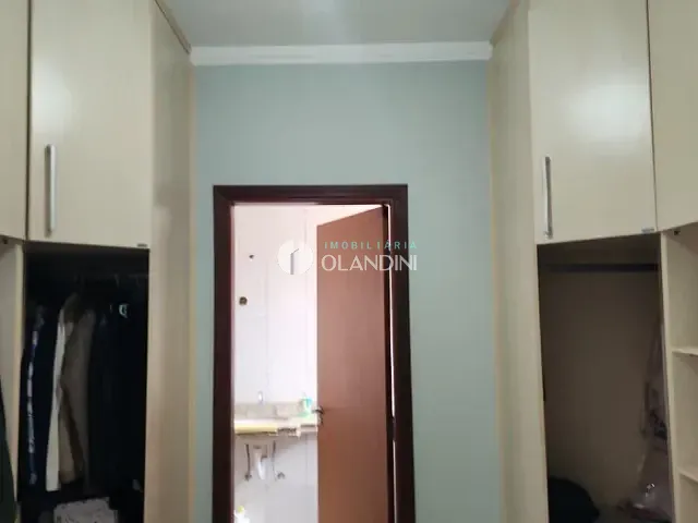 Sobrado com 315m² 3 quartos e 4 banheiros, à venda, no bairro Jardim José Alves Carneiro em Artur Nogueira