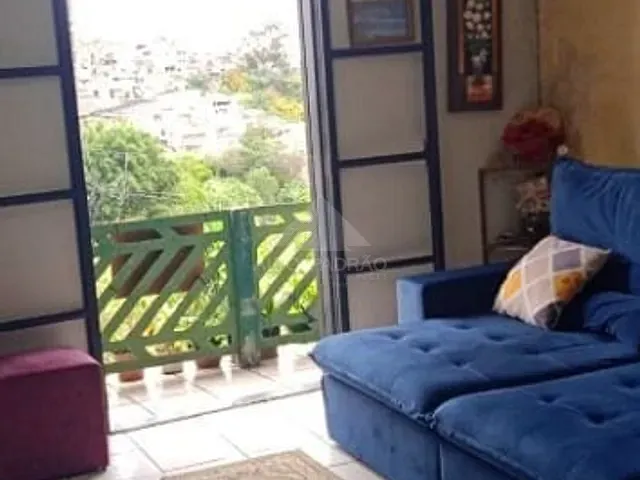 Sobrado com 132m², à venda, no bairro Jardim Miranda D Aviz em Mauá