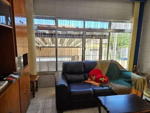Sobrado 2 quartos e 3 banheiros, à venda, no bairro Vila Scarpelli em Santo André