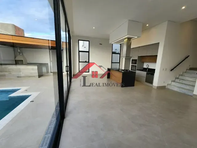 Sobrado com 301m² 3 quartos e 1 banheiro, à venda, no bairro Loteamento Ilha de Capri em Salto