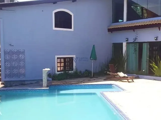 Sobrado com 700m² 3 quartos e 2 banheiros, à venda, no bairro Jardim Paraíso do Sol em São José dos Campos