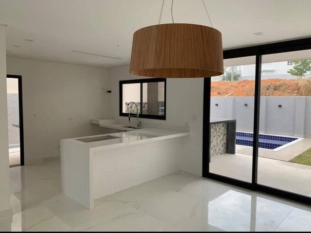 Foto do Sobrado - Sobrado com 3 dormitórios à venda, 180 m² por R$ 1.170.000,00 - Altos de Santana I - Jacareí/SP | RUSSI IMÓVEIS