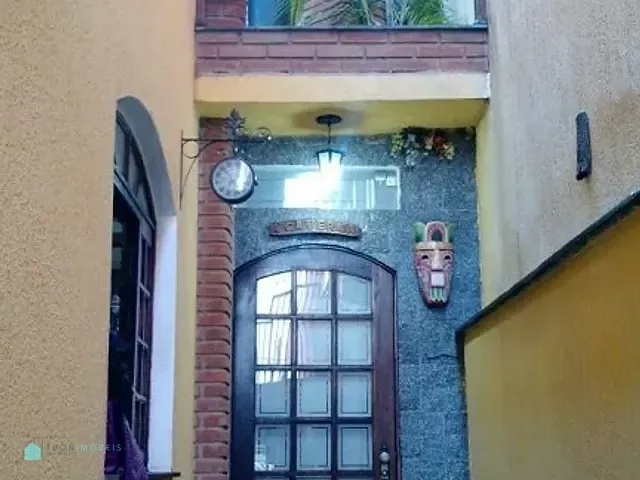 Sobrado à venda, no bairro Jardim Paulista em Guarulhos