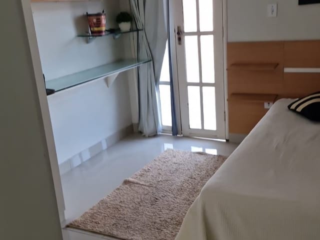 Sobrado com 110m², para alugar, no bairro Centro em Campos dos Goytacazes