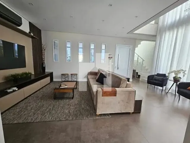 Sobrado com 196m² 3 quartos e 2 banheiros, à venda, no bairro Recanto Quarto Centenário em Jundiaí