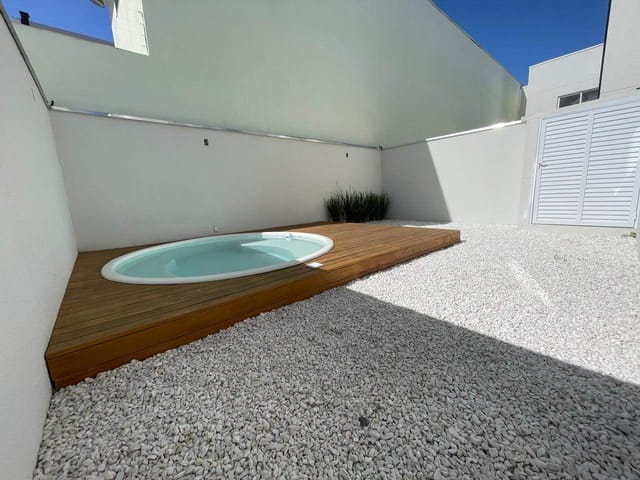 Sobrado com 163m² 3 quartos e 4 banheiros, à venda, no bairro São João em Itajaí