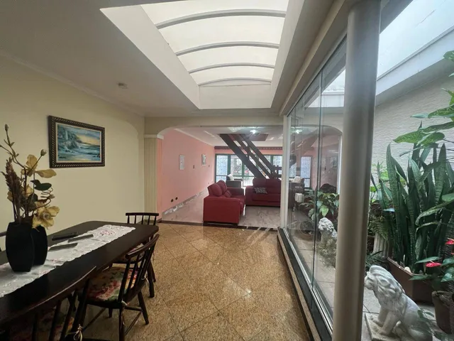 Sobrado com 200m² 3 quartos e 4 banheiros, à venda, no bairro Chácara Mafalda em São Paulo