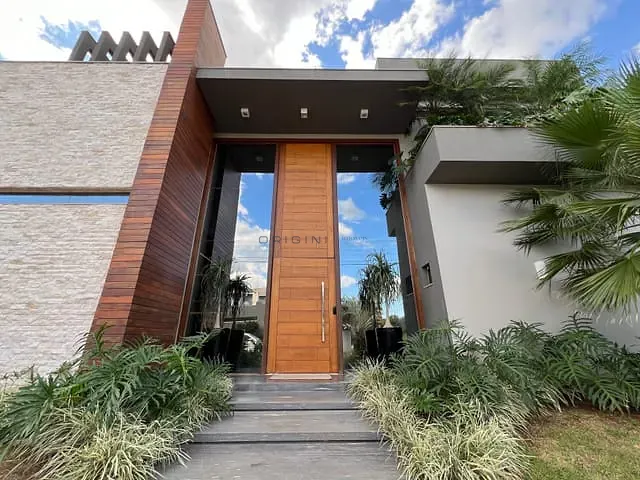 Sobrado com 454m² 4 quartos e 7 banheiros, à venda, no bairro Residencial Damha em Campo Grande