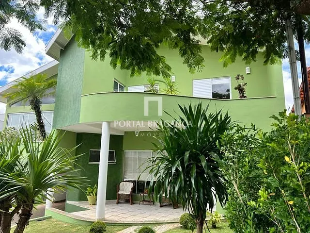 Sobrado com 330m² 3 quartos e 5 banheiros, para alugar, no bairro Condomínio Residencial Euroville em Bragança Paulista