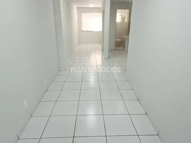 Sobrado com 98m² 3 quartos e 3 banheiros, à venda, no bairro Vila Santa Rita em Sorocaba