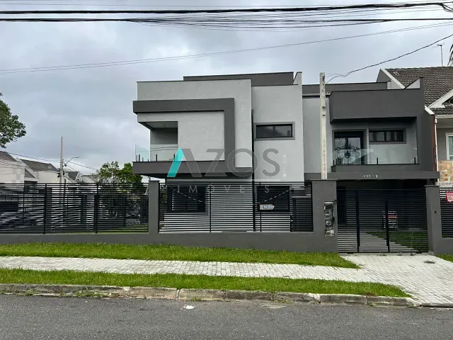 Sobrado 3 quartos e 4 banheiros, à venda, no bairro Atuba em Curitiba