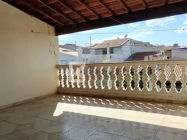 Sobrado 3 quartos e 2 banheiros, à venda, no bairro Jardim Morada do Sol em Indaiatuba