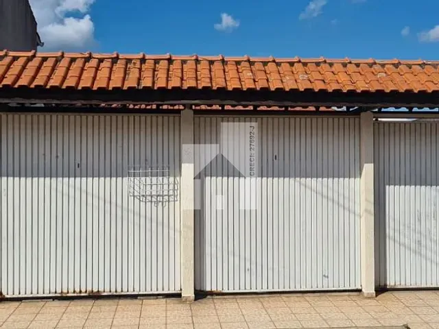 Sobrado com 250m² 2 quartos e 2 banheiros, à venda, no bairro Tulipas em Jundiaí