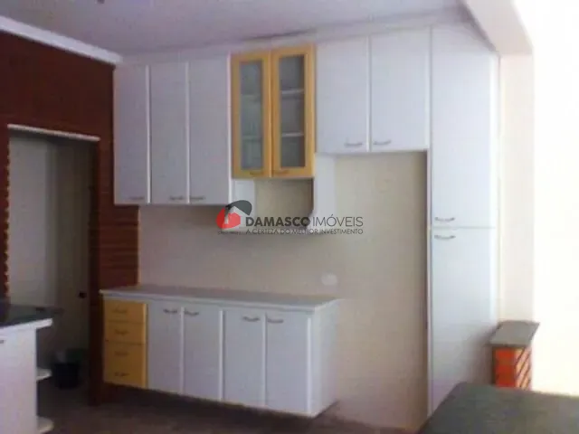 Sobrado com 307m² 3 quartos e 4 banheiros, à venda, no bairro Parque Gerassi em Santo André