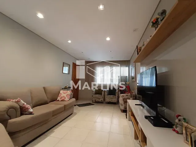 Sobrado com 240m² 3 quartos e 4 banheiros, à venda, no bairro Jardim Ana Maria em São Paulo