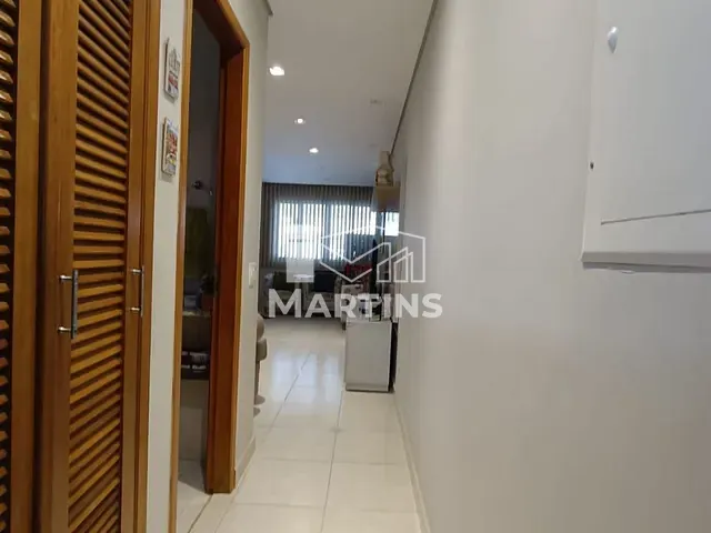 Sobrado com 240m² 3 quartos e 4 banheiros, à venda, no bairro Jardim Ana Maria em São Paulo