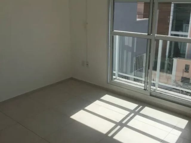 Sobrado com 75m² 2 quartos e 1 banheiro, à venda, no bairro Ingleses do Rio Vermelho em Florianópolis