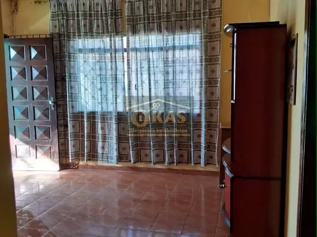 Sobrado com 287m² 3 quartos e 1 banheiro, à venda, no bairro Vila Amorim em Suzano