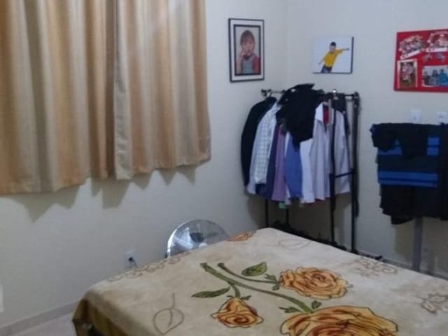 Sobrado com 300m² 5 quartos e 2 banheiros, à venda, no bairro Jardim Leonor em Carapicuíba