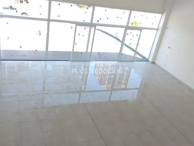 Sobrado com 300m², para alugar, no bairro Jardim Santa Fé em Sorocaba