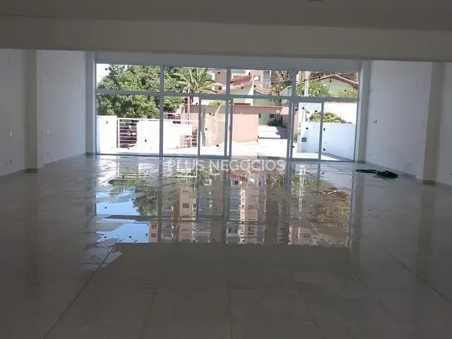 Sobrado com 300m², para alugar, no bairro Jardim Santa Fé em Sorocaba