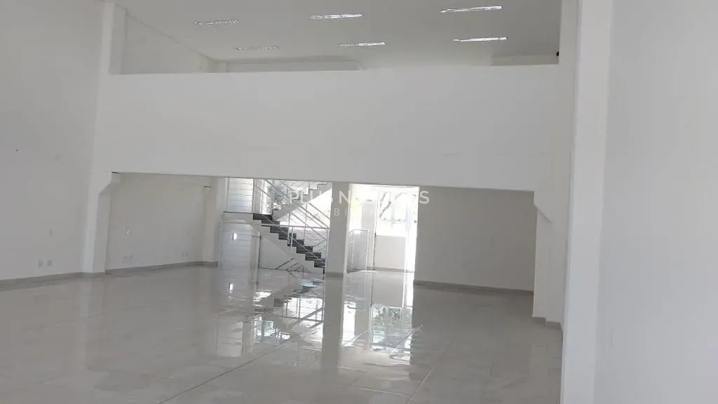 Sobrado, 1 quarto, 600 m² - Foto 6