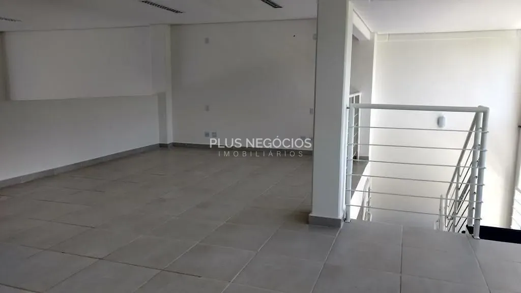 Sobrado, 1 quarto, 600 m² - Foto 10