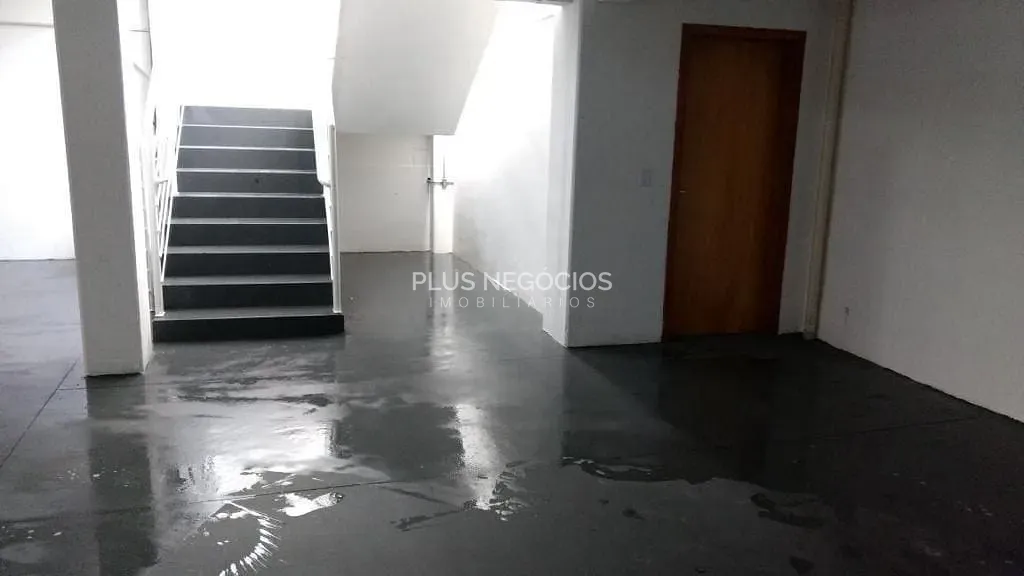 Sobrado, 1 quarto, 600 m² - Foto 9