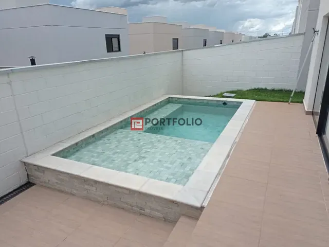 Sobrado com 253m² 4 quartos e 4 banheiros, à venda, no bairro Residencial Jardins Lyon em Aparecida de Goiânia