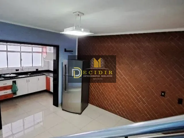 Sobrado com 184m² 3 quartos e 2 banheiros, à venda, no bairro Jardim Vila Carrão em São Paulo