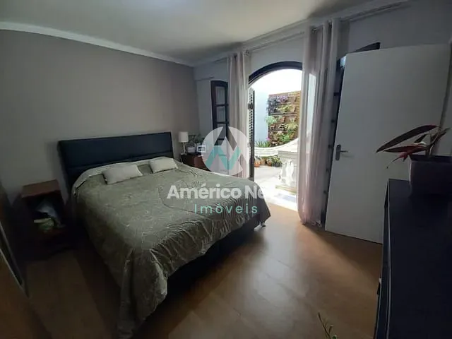 Sobrado 3 quartos e 1 banheiro, à venda, no bairro Barcelona em São Caetano do Sul