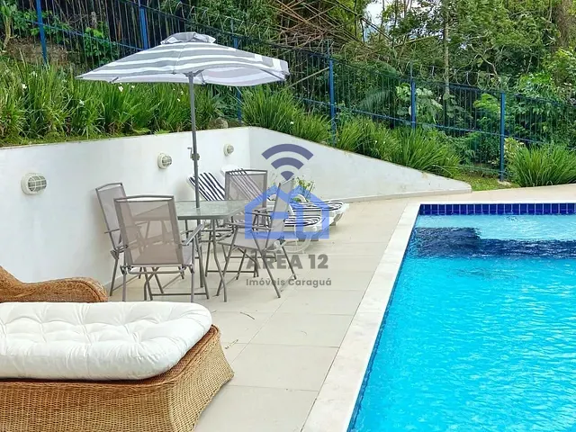 Sobrado com 925m² 3 quartos e 3 banheiros, à venda, no bairro Prainha em Caraguatatuba
