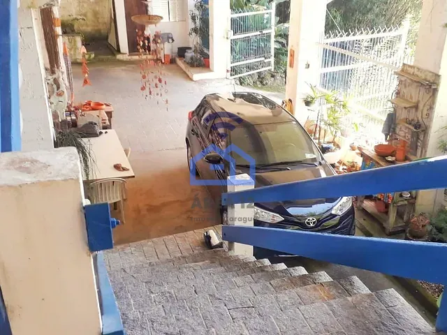 Sobrado com 925m² 3 quartos e 3 banheiros, à venda, no bairro Prainha em Caraguatatuba
