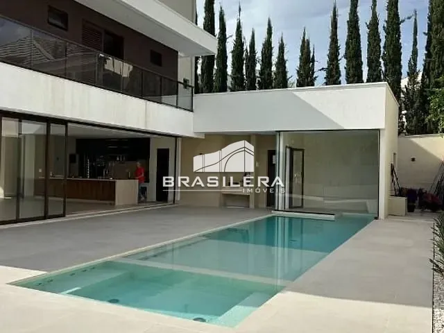 Sobrado com 731m² 4 quartos e 6 banheiros, à venda, no bairro Jardins Lisboa em Goiânia