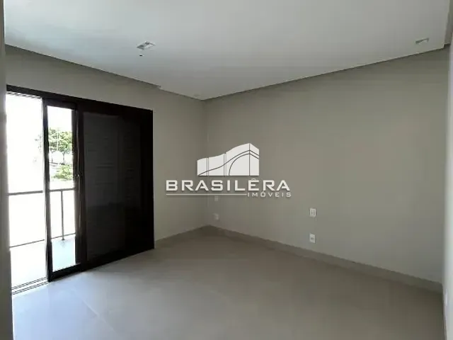 Sobrado com 731m² 4 quartos e 6 banheiros, à venda, no bairro Jardins Lisboa em Goiânia