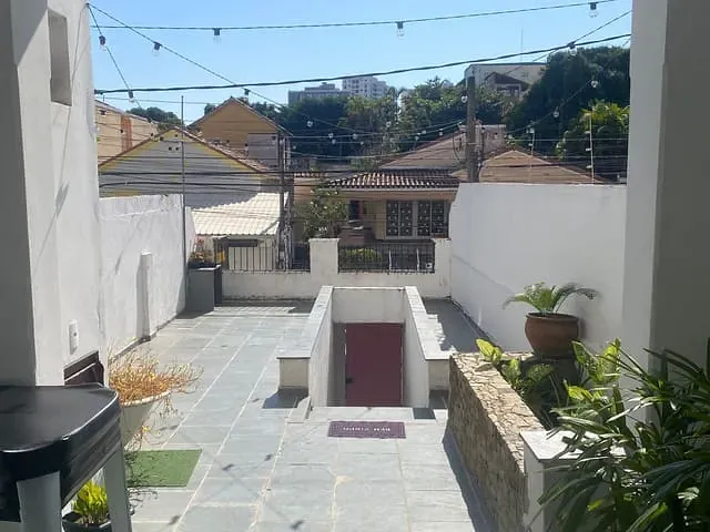 Sobrado com 480m² 5 quartos e 2 banheiros, à venda, no bairro Centro em Campos dos Goytacazes