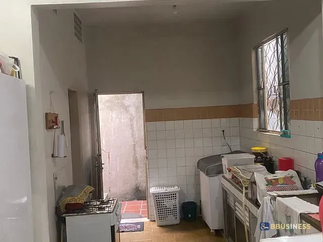 Sobrado com 480m², à venda ou para alugar, no bairro Centro em Campos dos Goytacazes