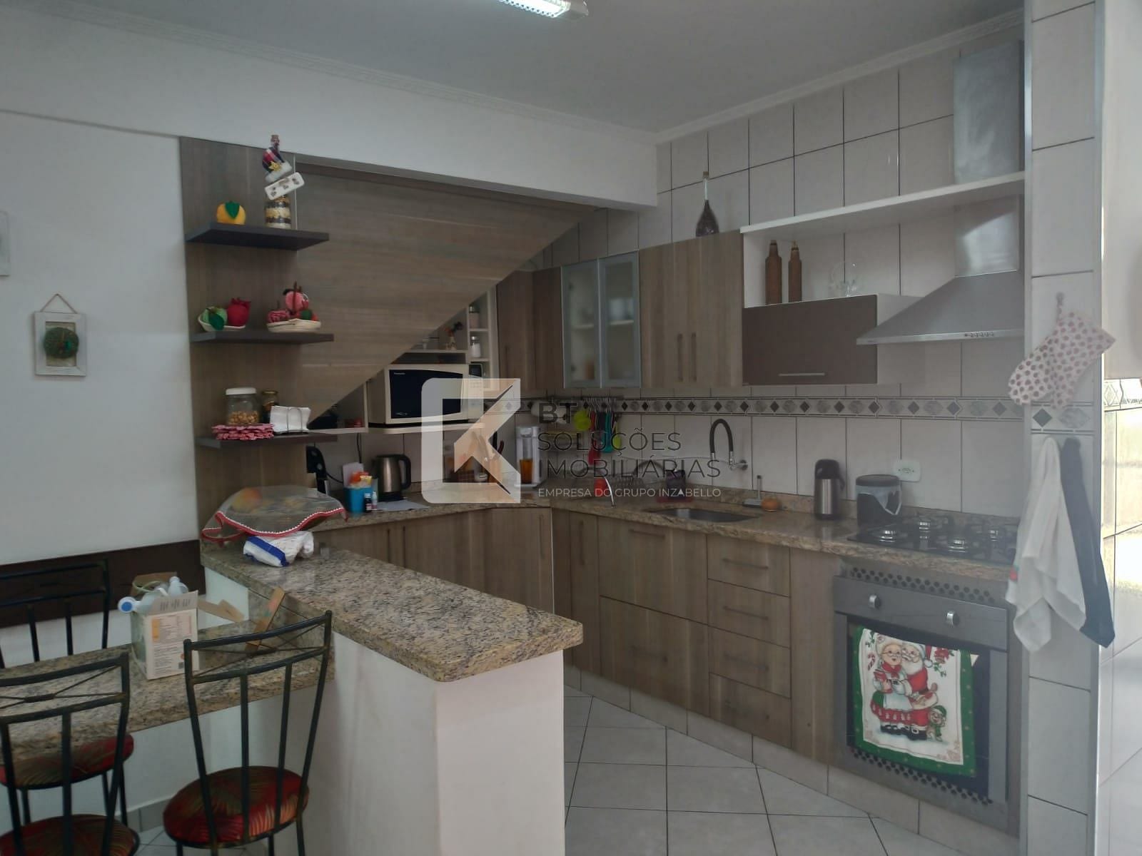 Sobrado, 2 quartos, 252 m² - Foto 9